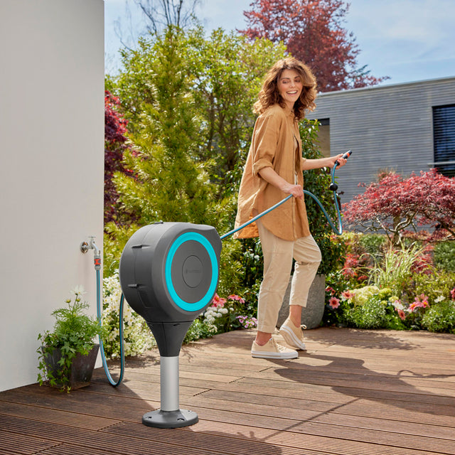Avvolgitubo automatico da terrazzo Gardena RollUp S 18605-20
