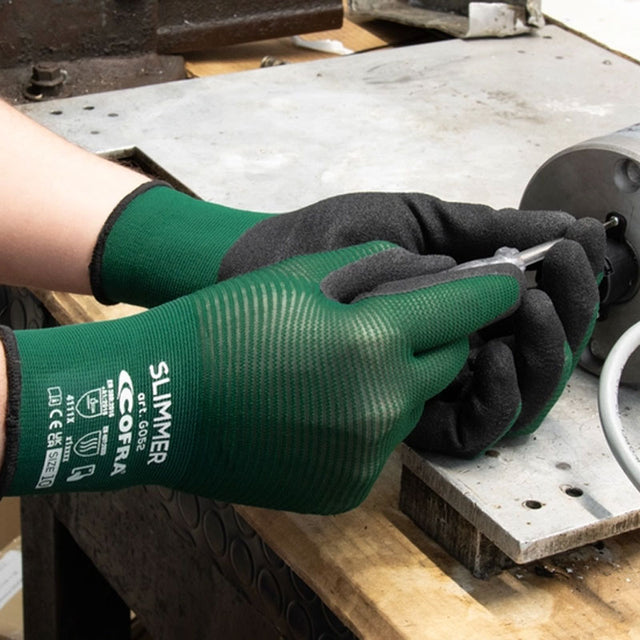 Guanti da lavoro spalmati in nitrile Cofra Slimmer