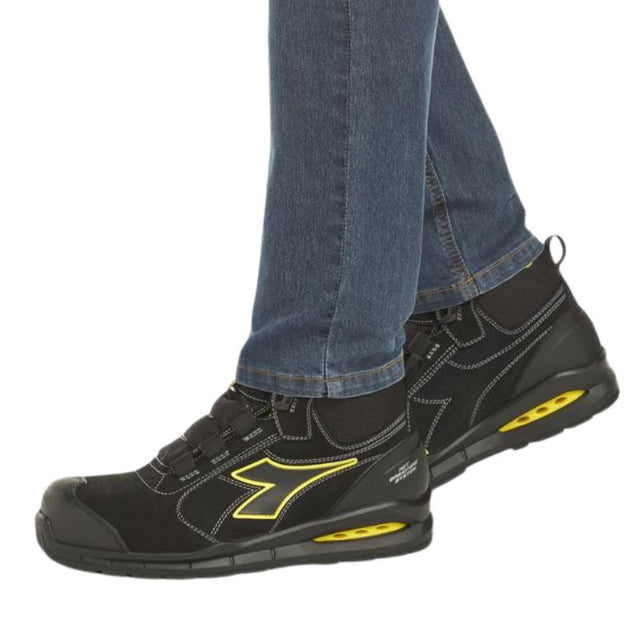 Scarpe antinfortunistiche  Run Net AB Master Boa Mid S3S FO SR SC ESD Diadora